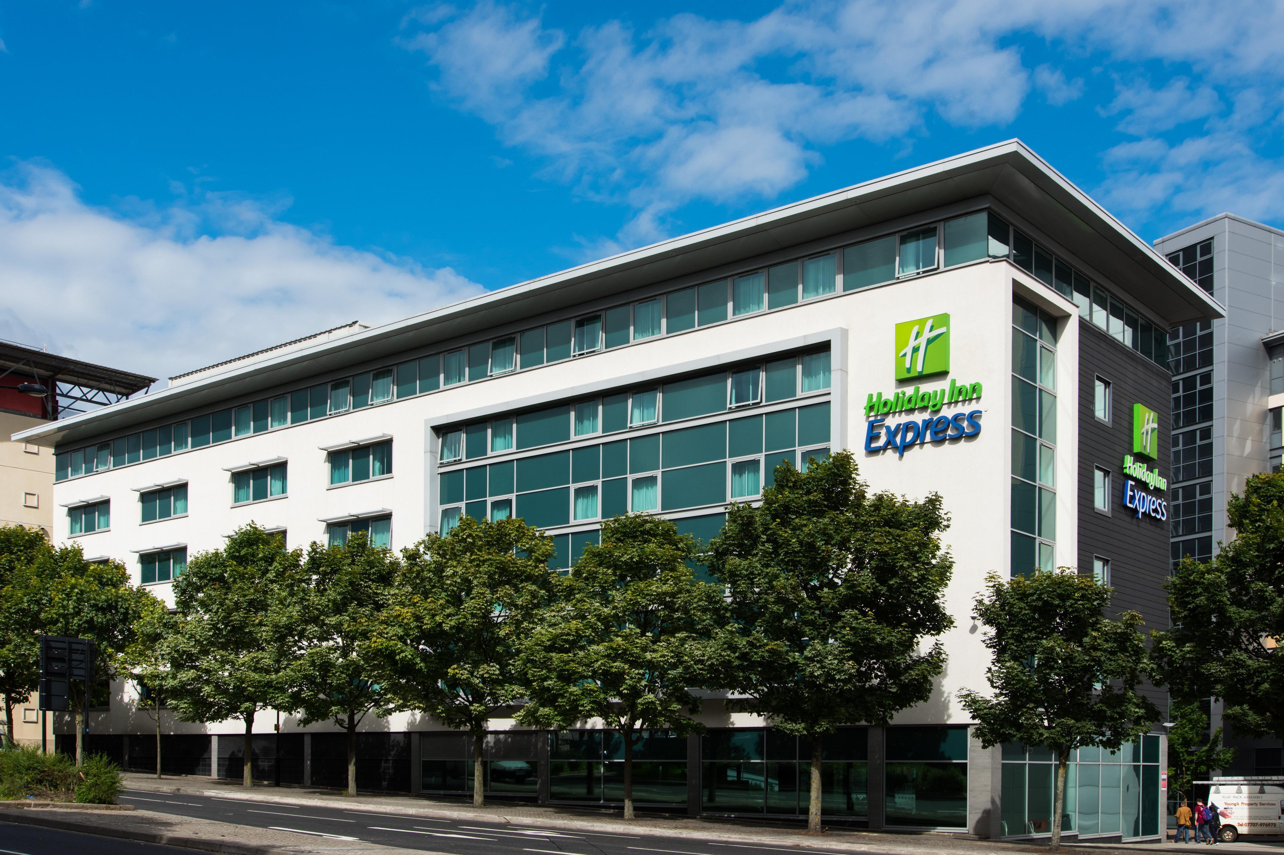 Holiday Inn Express Newcastle City Centre By Ihg Exterior photo