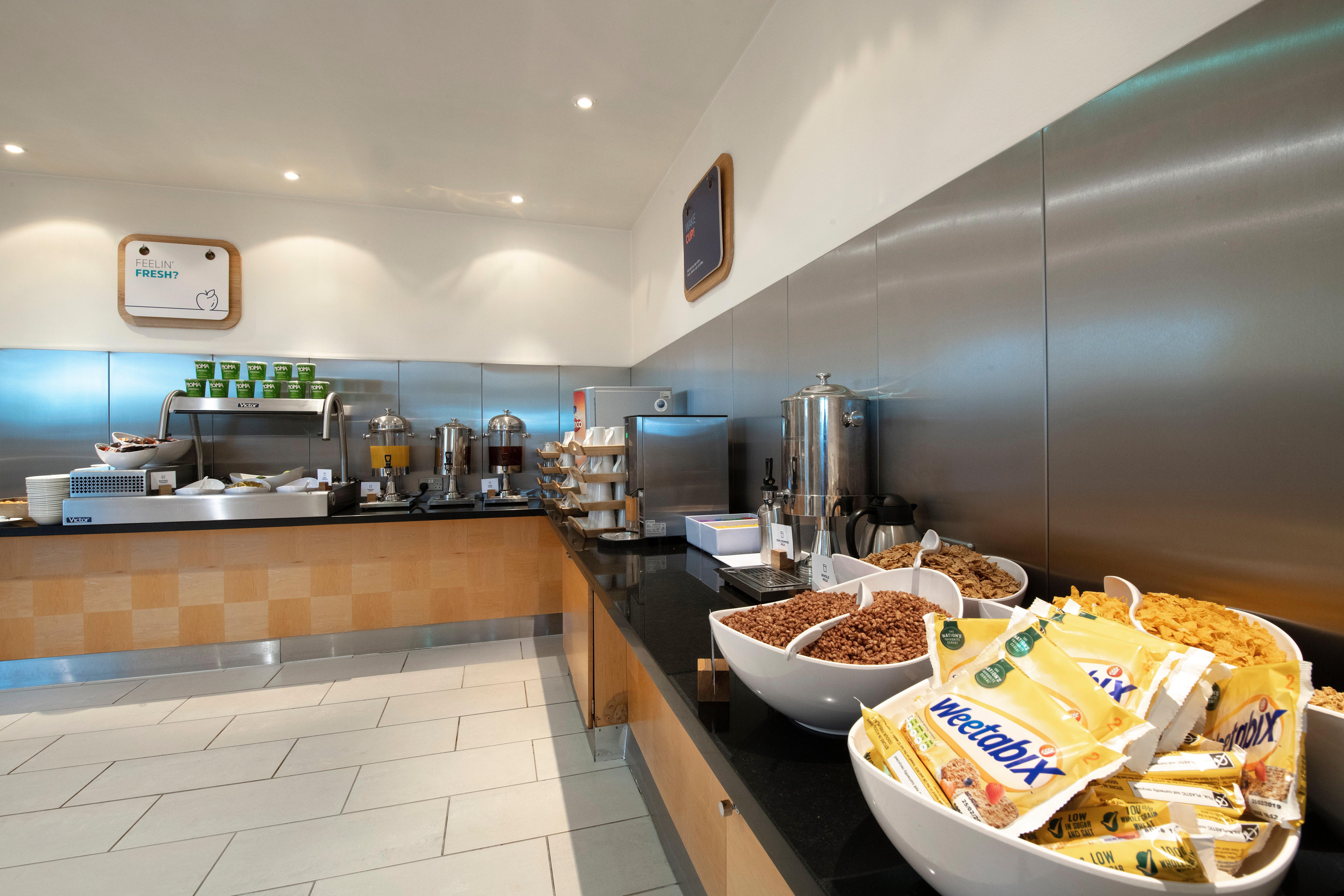 Holiday Inn Express Newcastle City Centre By Ihg Exterior photo