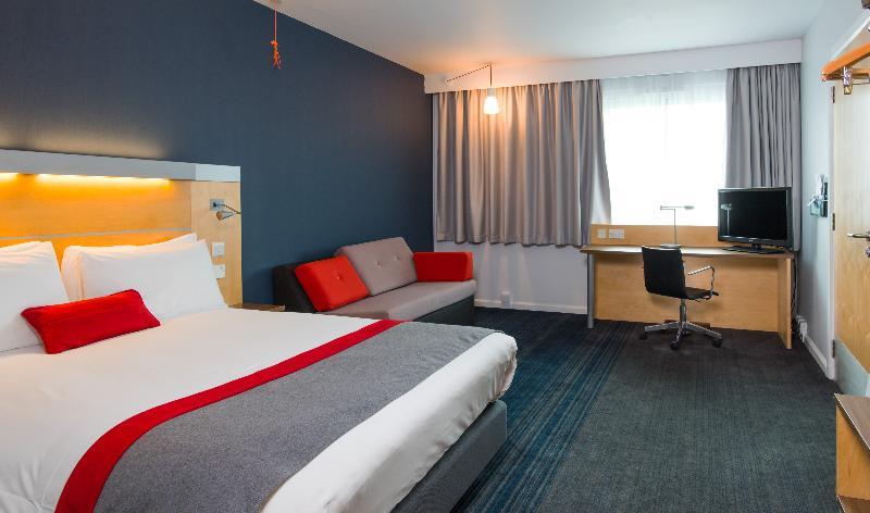 Holiday Inn Express Newcastle City Centre By Ihg Exterior photo
